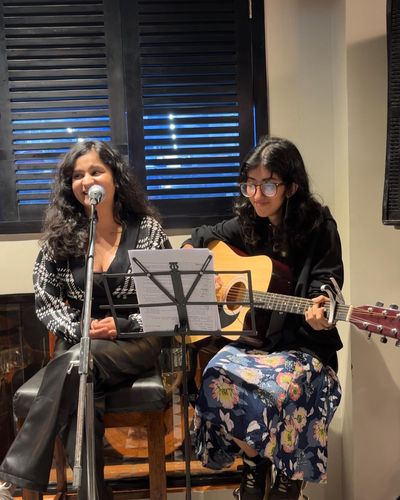 Live Music Performance