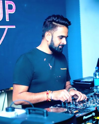 Themed Party DJ
