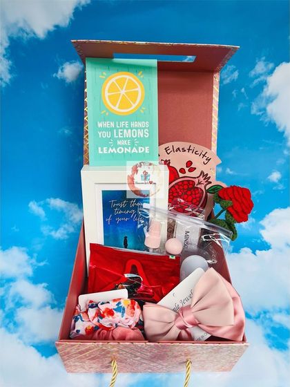 Heaven Wraps - Gifts for Occasions Birthday Hampers for Her photo 16