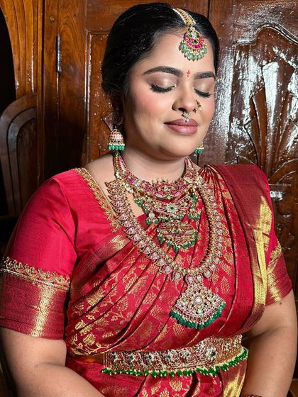 Sneha Kiran - Bridal & Event Makeup Artistry Traditional South Indian Muhurtham Brides photo 33
