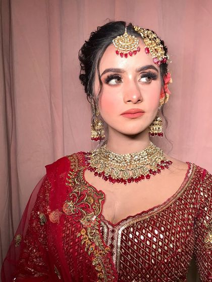 Timeless Red & Gold Brides photo 63