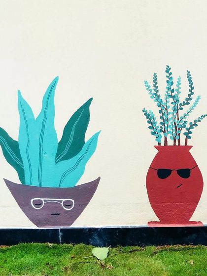 I had so much fun painting these quirky, personified plant pots for the CapitaLand Hope School. The client gave me complete artistic freedom, so I kept the designs simple and freehand. It was a great reminder to not get caught up in perfectionism and just enjoy the process.