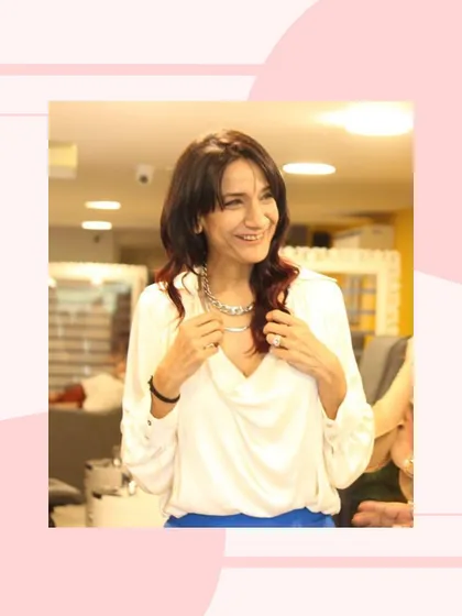 As the founder of Rummy's Salon, I bring my training from Vidal Sassoon London and Make-up Forever Paris to every consultation. My goal is to provide an expert, personalized experience for all your beauty needs.