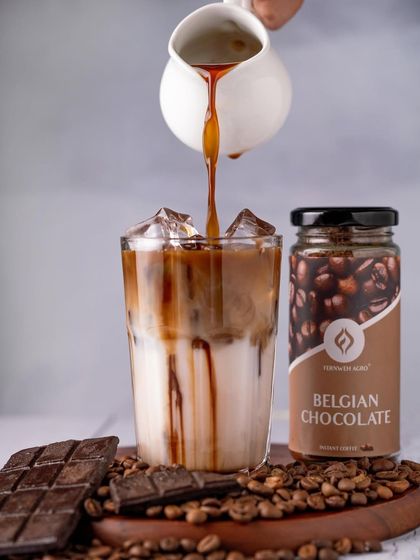 Dynamic Drink Photography photo 4