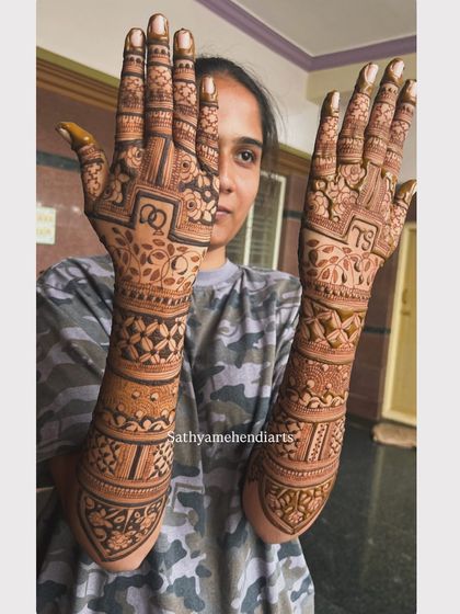 Sathyamehendiarts - Bridal & Wedding Mehendi Designs for Every Celebration photo 3