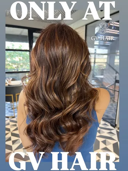 Let's talk about hair that gets you compliments. This is my signature balayage, creating rich, dimensional brunette waves that look effortlessly sun-kissed and feel incredibly healthy.