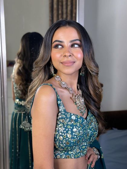 Evening & Cocktail Glam photo 16