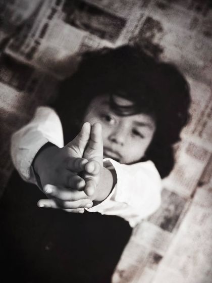 Classic & Timeless Portraits photo 9