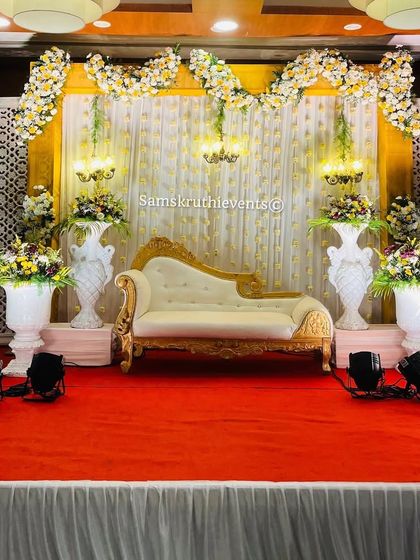 Modern & Elegant Engagements photo 12