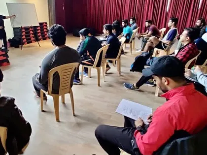 Our weekend batches are designed for deep learning. Here, we are breaking down complex topics like exercise physiology and kinesiology into practical knowledge that you will use on the gym floor.