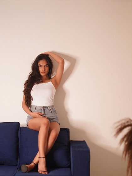 Understated & Natural Beauty photo 3