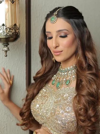 A soft and dreamy shot. The eyes are closed to show the full effect of the eyeshadow, which is blended to perfection.