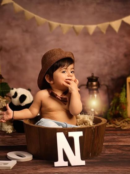 Themed Birthday & Cake Smash Sessions photo 19