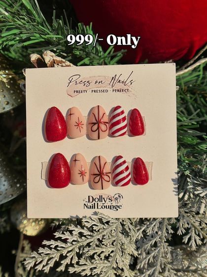 A duplicate image showing the popular red and nude Christmas press-on design.