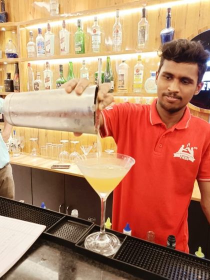 Flair Mania - Bartending & Beverage Academy Hands-On Cocktail & Mocktail Making photo 15