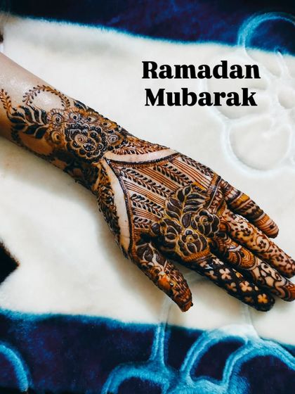 Ramadan Mubarak to all. A festive design to mark the occasion.