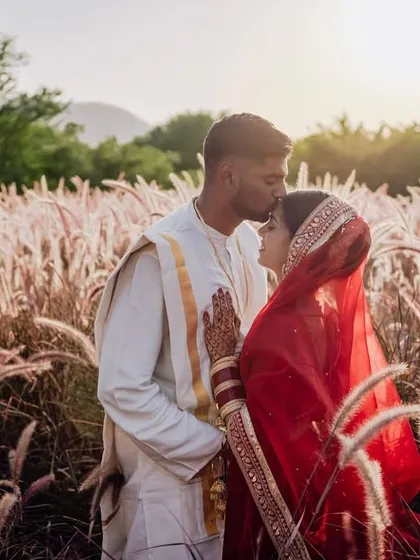 Beyond the decor and details, my focus is on creating spaces where you can just be yourselves. This quiet, golden-hour portrait in a field at Alila Fort captures the simple, unfiltered love that every wedding is about.