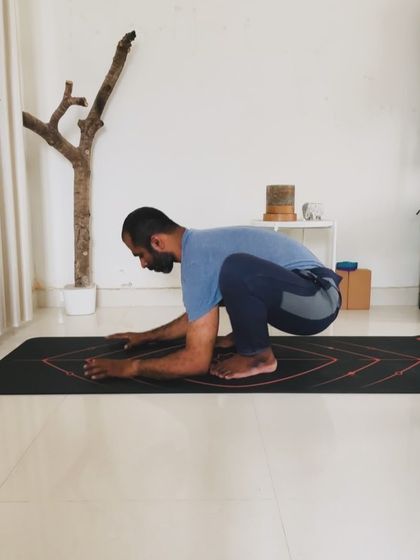 Pratyaksha Yoga - Yoga Teacher Training Asana Tutorials & Pose Breakdowns photo 8