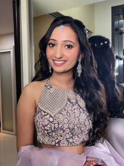 Elegant Engagement & Reception Styles photo 31