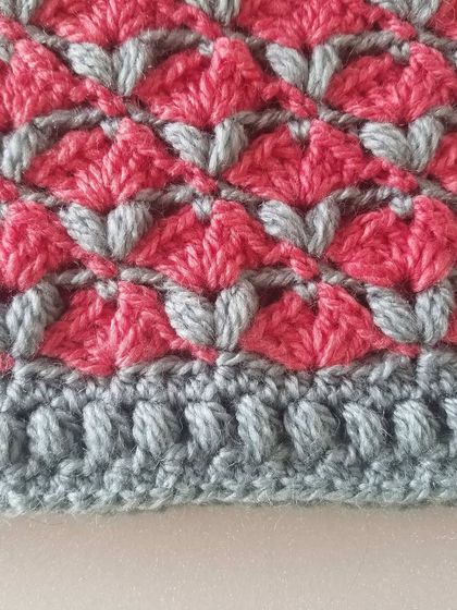 Elegant Shawls & Cozy Cowls photo 8