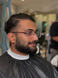 Haircuts & Styling