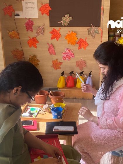 A hands-on session from our teacher workshop, exploring how different materials can be used to spark creativity and curiosity in students.