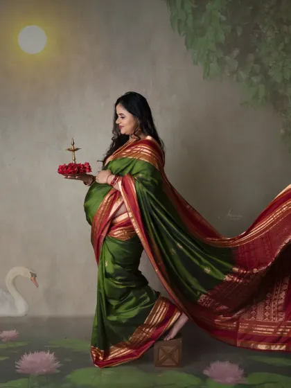 Abhinandan Photography - Maternity Photography Timeless Saree Portraits photo 31