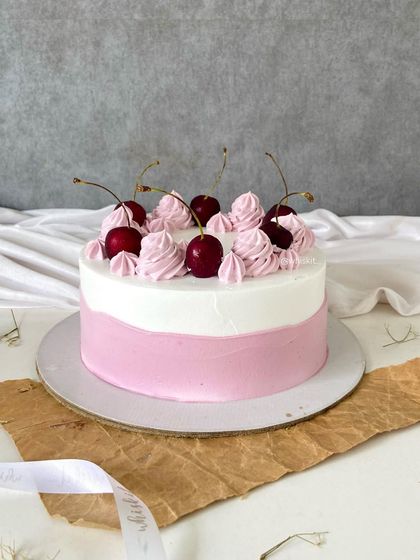 Whisk It - Custom Designer Cakes Art You Can Eat: Floral & Abstract Designs photo 20
