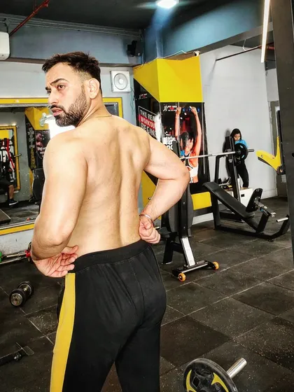 Building a strong back is crucial for overall strength and posture. This is the result of consistent training and focusing on key muscle groups.