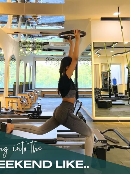Flying into the weekend like... This lunge with an overhead press using the magic circle is a powerful, full-body move.
