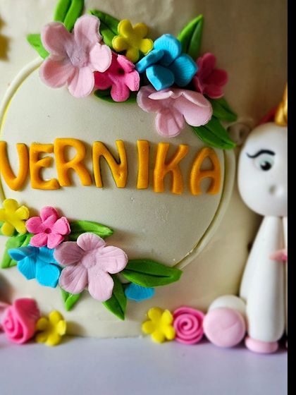 Pink Frost Patisserie - Handcrafted Edible Figurines & Toppers Magical Worlds & Fantasy photo 27