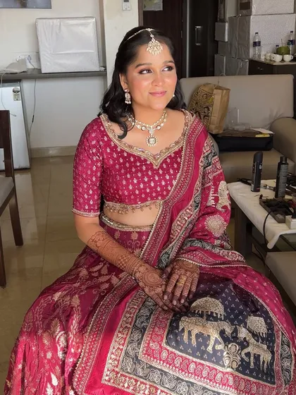 Another shot of the finished look, showing how the makeup looks beautiful and flawless from every angle.