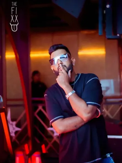 A pensive moment. Every set is a story, and I'm the main character crafting the narrative.