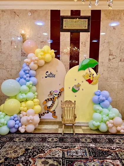 Another view of the complete Winnie the Pooh birthday setup.