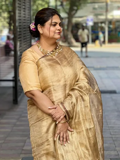 A beautiful portrait of the client, her simple styling exuding confidence and grace.