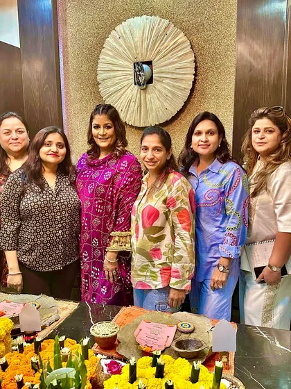 The happy faces of our amazing participants from a recent festive workshop. It is my heartfelt belief that styling a table is about creating connection, and the smiles in this photo are the reason I love what I do.