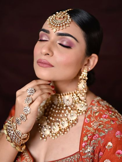 Modern Bridal & Festive Glam photo 13