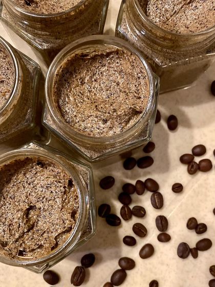 Our Foaming Coffee Exfoliation Scrub, made with the finest brown sugar crystals and ground coffee. The gentle foaming action whisks away impurities while the aroma awakens your senses.