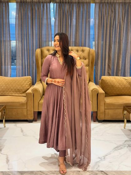 Priyanshi Khandelwal - Personal Fashion Styling Celebration Closet: Ethnic & Festive Styles photo 21