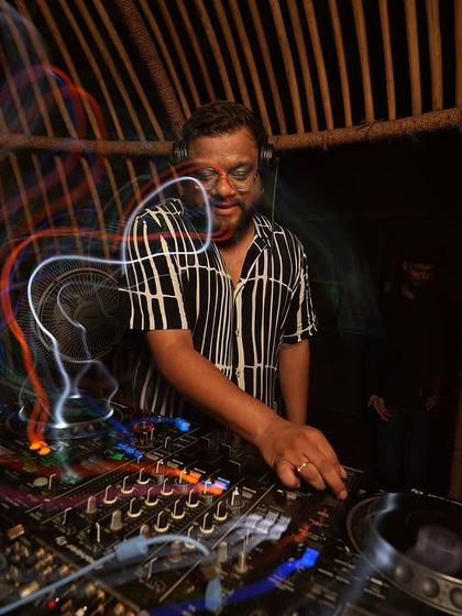 Digvijay Singh Thakur - DJ Services for Events & Parties Shor Bazaar: The Live Experience photo 46