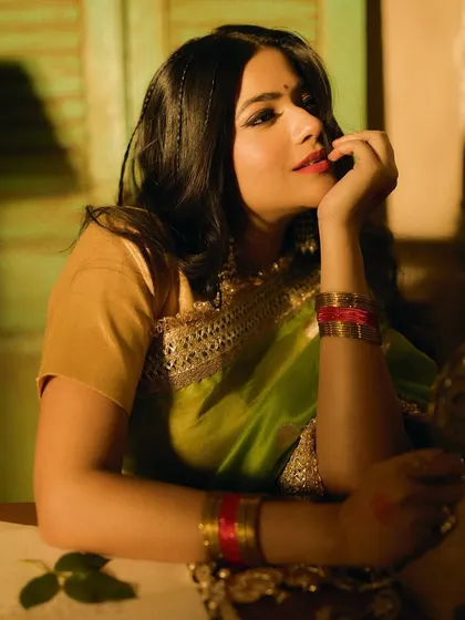 Sakshi Gopal in character for the 'Prem Patra' shoot. The entire look, from the makeup to the styling, was curated to tell a story of love and longing.