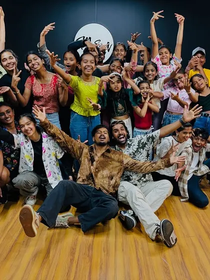 Just look at these smiles! This is our tribe after a banger workshop. It’s not just about learning steps; it’s about the friends you make and the energy we create together in the studio.