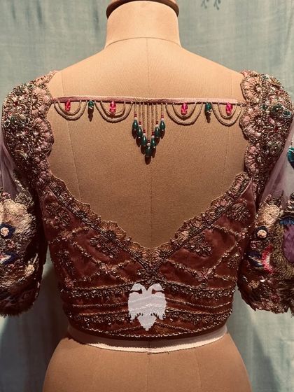 Blouse House by Mahitha Prasad - Custom Blouse Design & Embroidery For the Family: Elegant Heirlooms photo 36