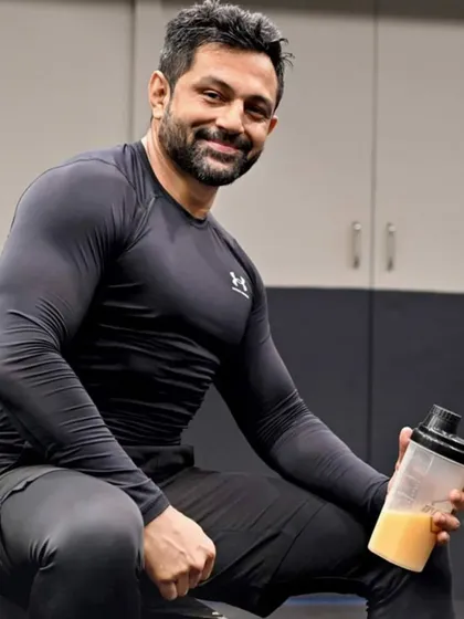My own weight cut for ADCC. Down from 77kg to 75kg already, using a fat-adapted ketogenic diet to maintain energy and avoid muscle loss.