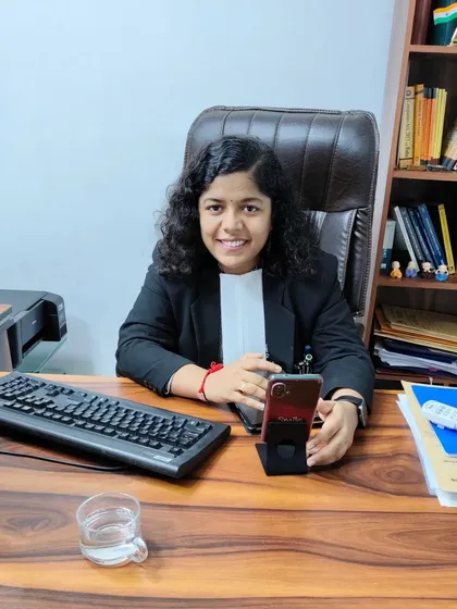 Whether in a physical courtroom or through a virtual hearing, I am equipped and ready to represent you. My practice is adapted for the demands of modern litigation.