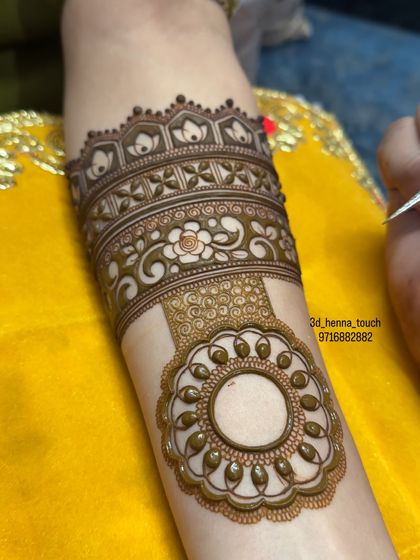 3D Henna Touch - Online Mehndi Classes Intricate Arm Bands & Cuffs photo 35