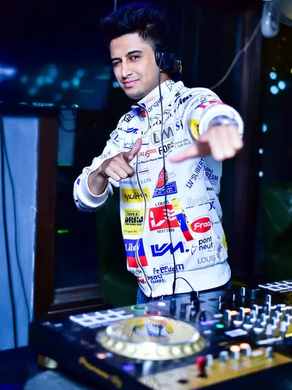 Kicking off a Monday night with high energy. My remixes are perfect for any day of the week, designed to turn any gathering into a memorable party.