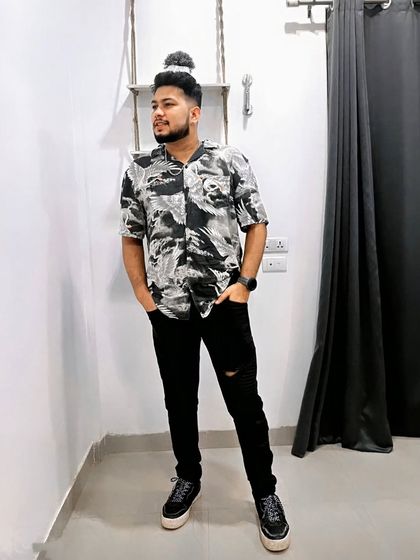 The Skelltron Persona photo 29