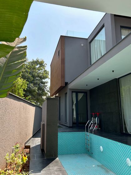 Pools & Water Features photo 5