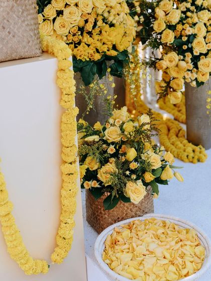 Vibrant Haldi & Mehendi Functions photo 40